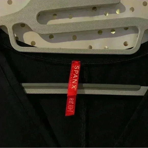 SPANX Black Bodysuit - Picture 3 of 6